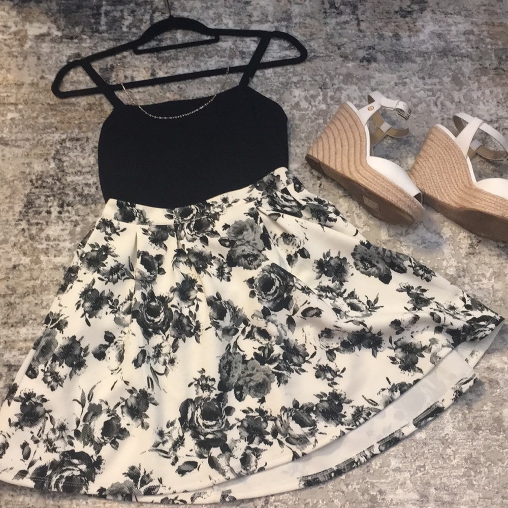 Black and White Floral Skater Skirt